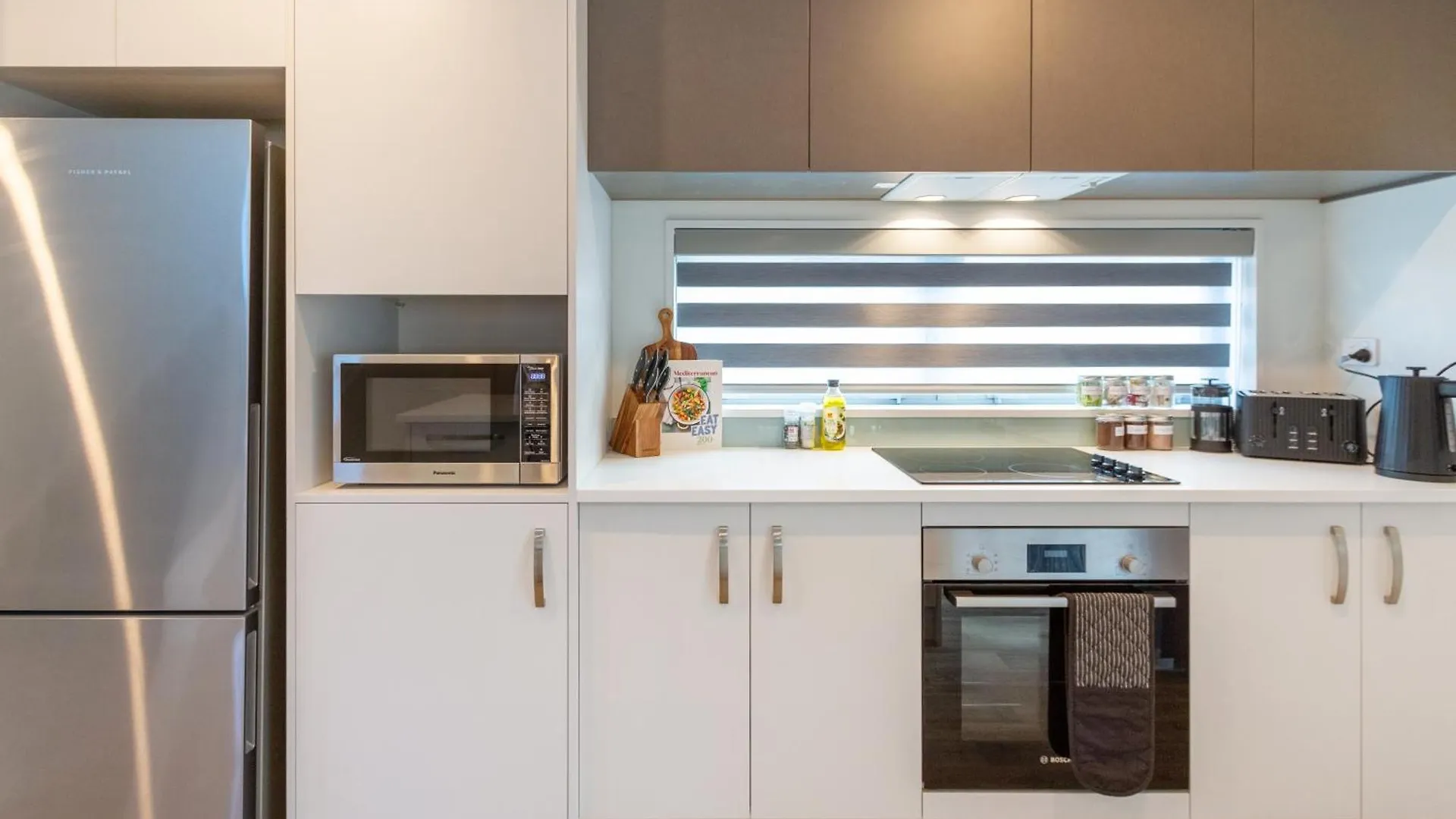 Apartment Urban Comfort And Parking Near Avebury Park Christchurch